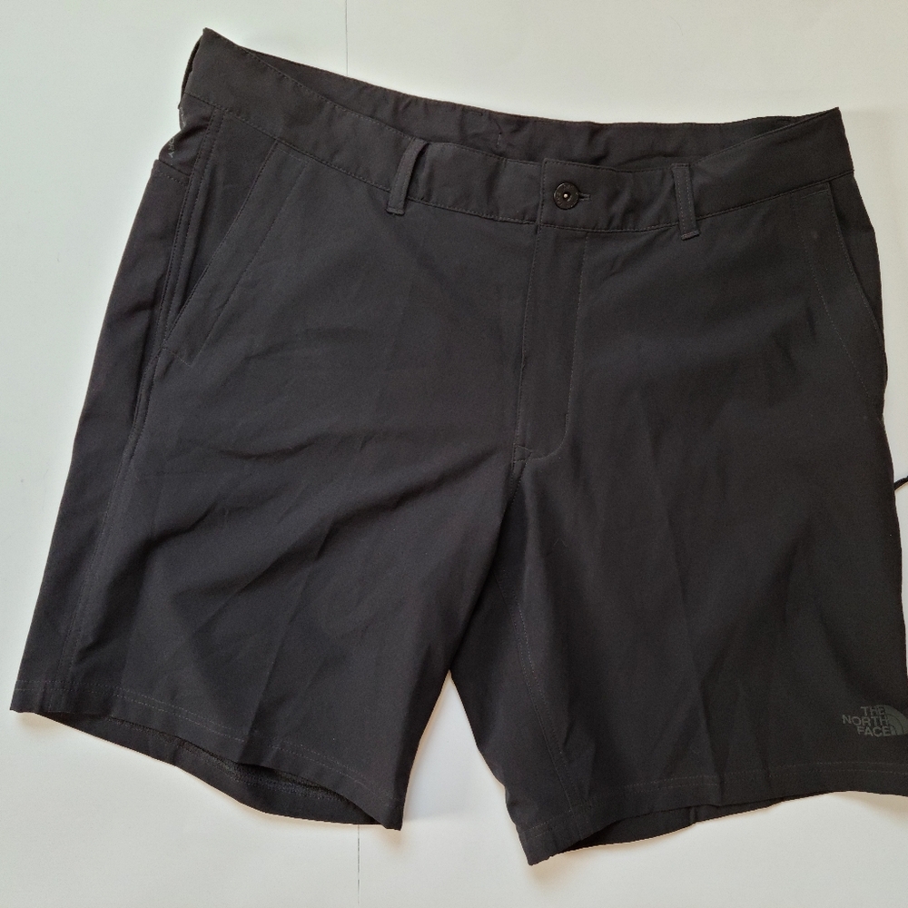 NWT The North Face Shorts
